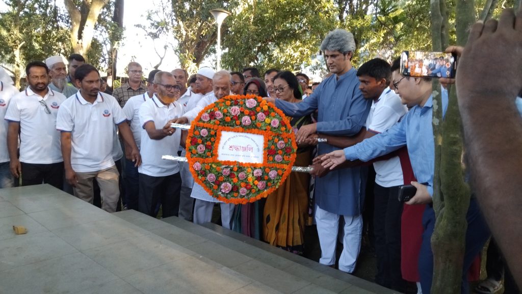 নারীর অধিকার ও মর্যাদা প্রতিষ্ঠা ছাড়া কাউকে দাবিয়ে রেখে জনগোষ্ঠীর অগ্রগতি সম্ভব নয় বেগম রোকেয়া স্মৃতি সংসদের ৪০ বর্ষপূর্তি অনুষ্ঠানে জোনায়েদ সাকি
